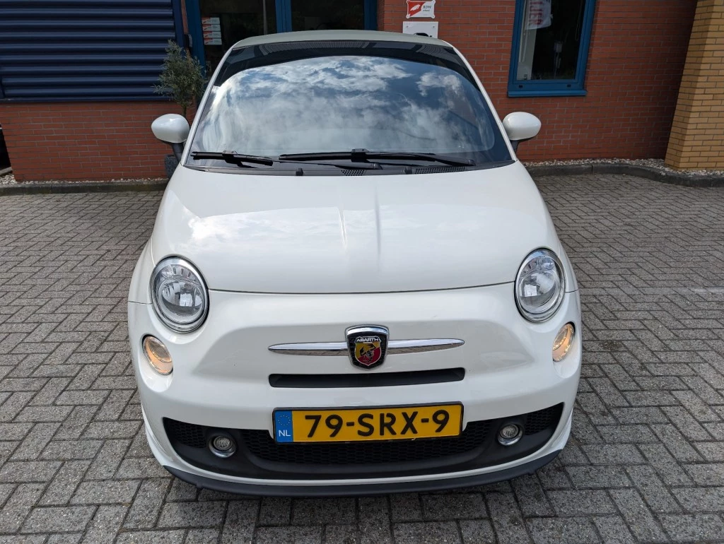 Hoofdafbeelding Abarth 500C