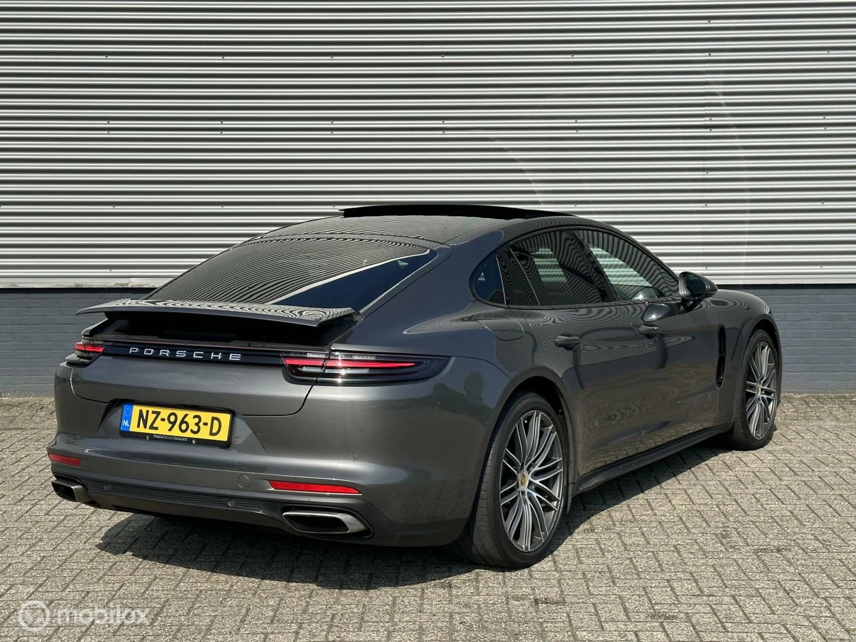 Hoofdafbeelding Porsche Panamera