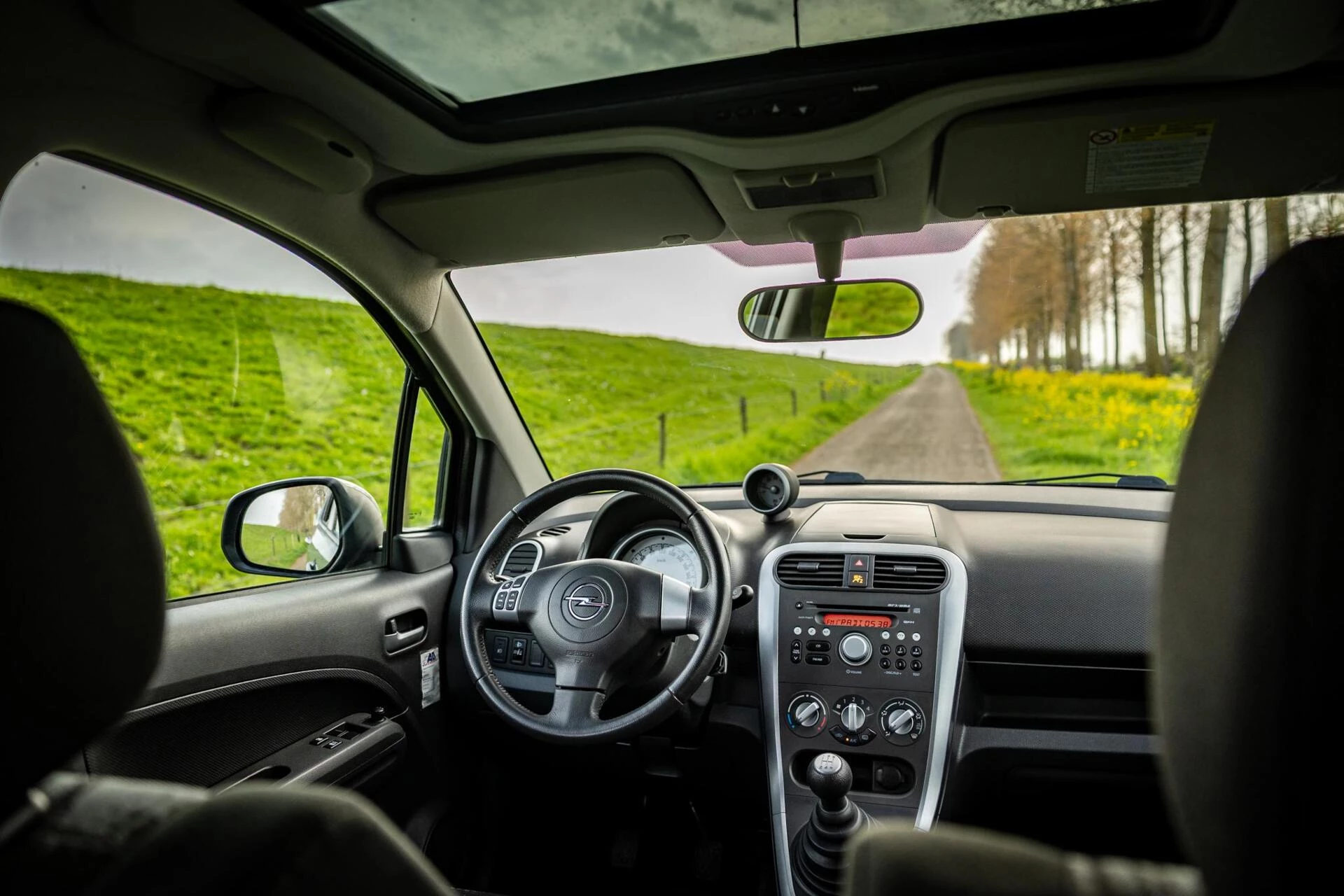 Hoofdafbeelding Opel Agila