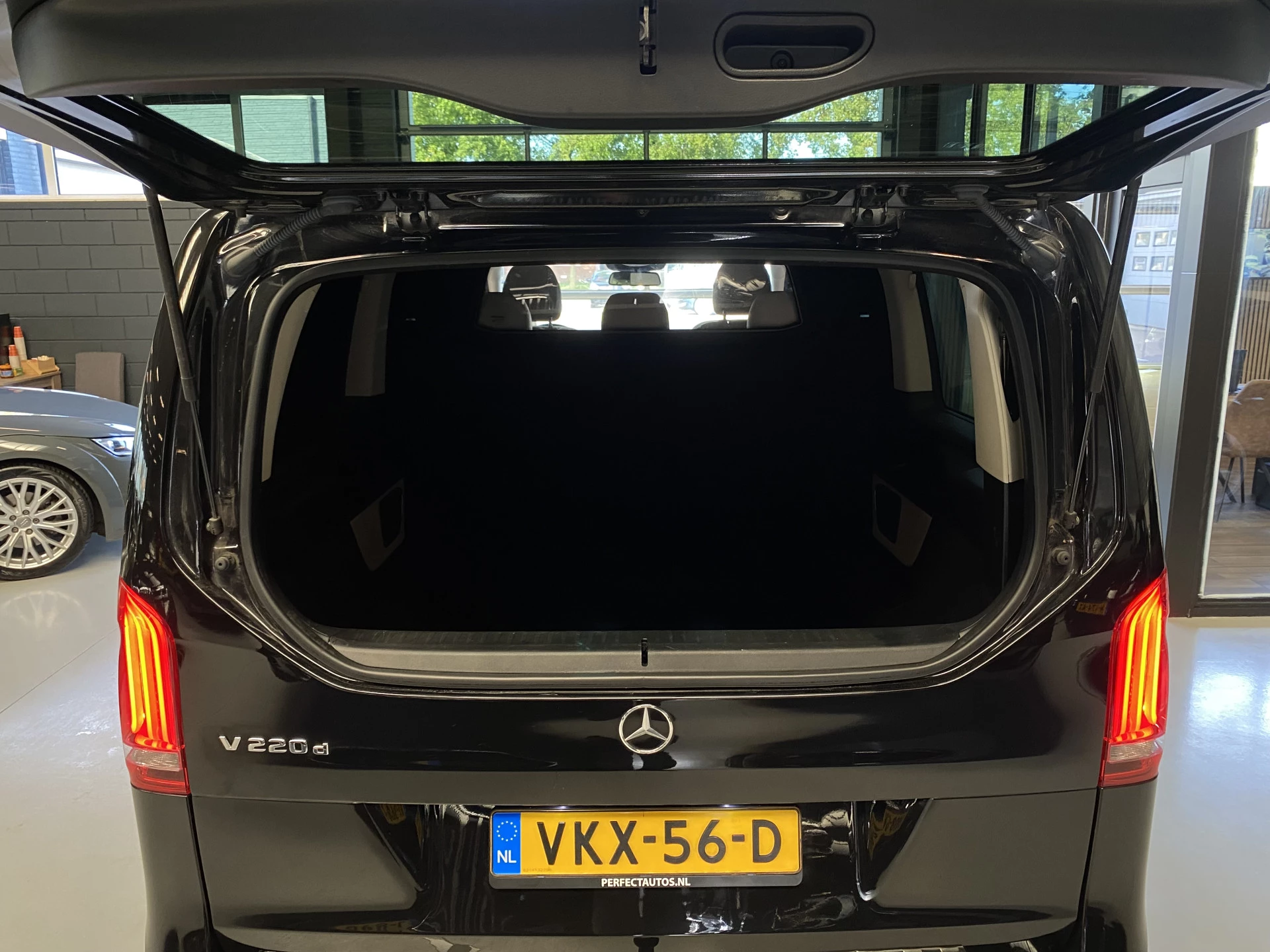 Hoofdafbeelding Mercedes-Benz V-Klasse