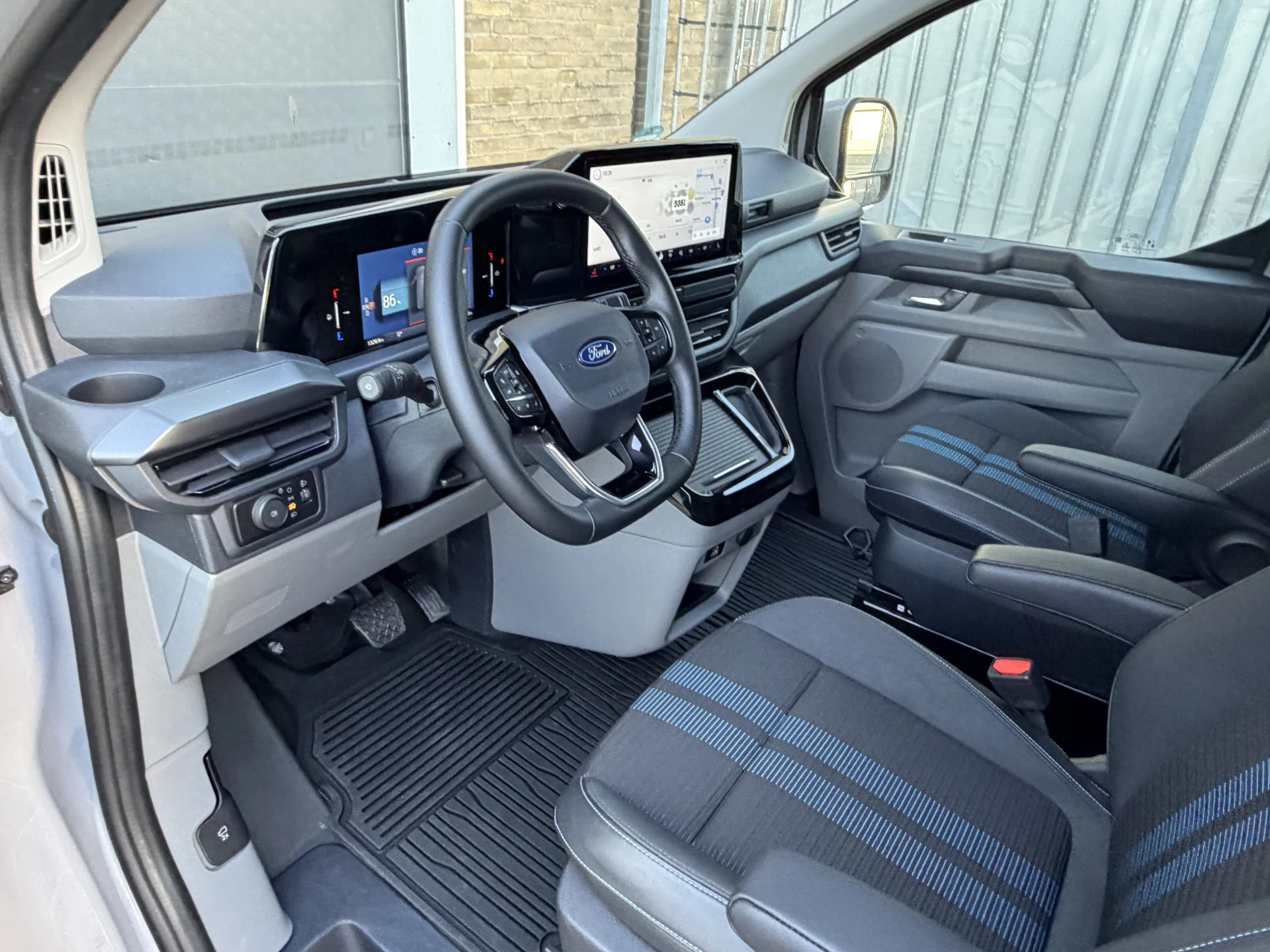 Hoofdafbeelding Ford E-Transit