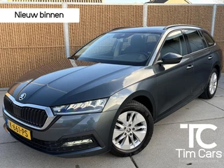 Skoda Octavia Combi 1.0 TSI Business Edition Trekhaak afneembaar | Elektrisch bedienbare achterklep | LED verlichting | Climate & cruise control | Navigatiesysteem | Apple CarPlay/Android Auto | Parkeersensoren voor en achter