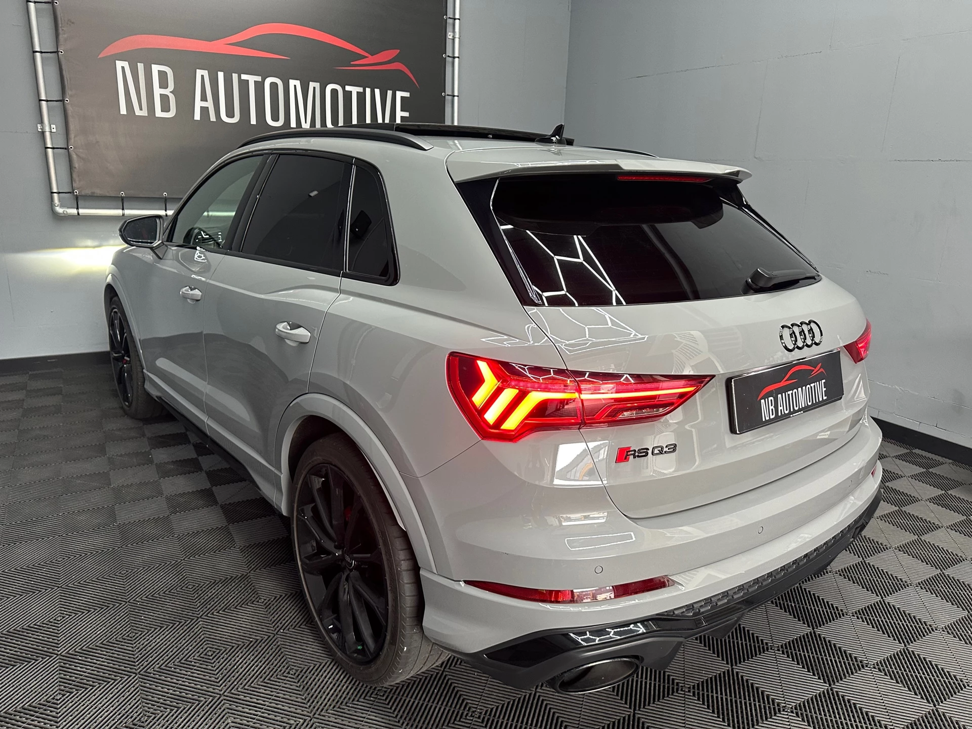 Hoofdafbeelding Audi RSQ3