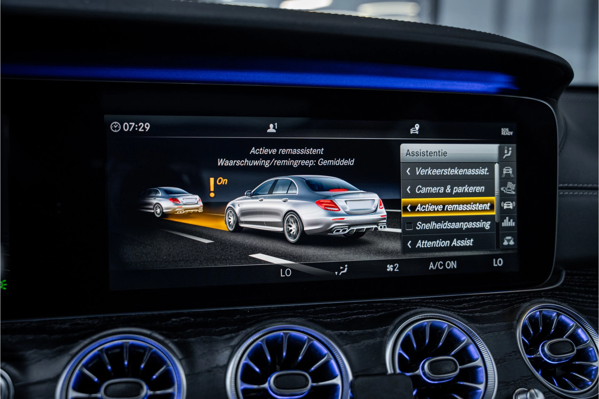 Hoofdafbeelding Mercedes-Benz E-Klasse