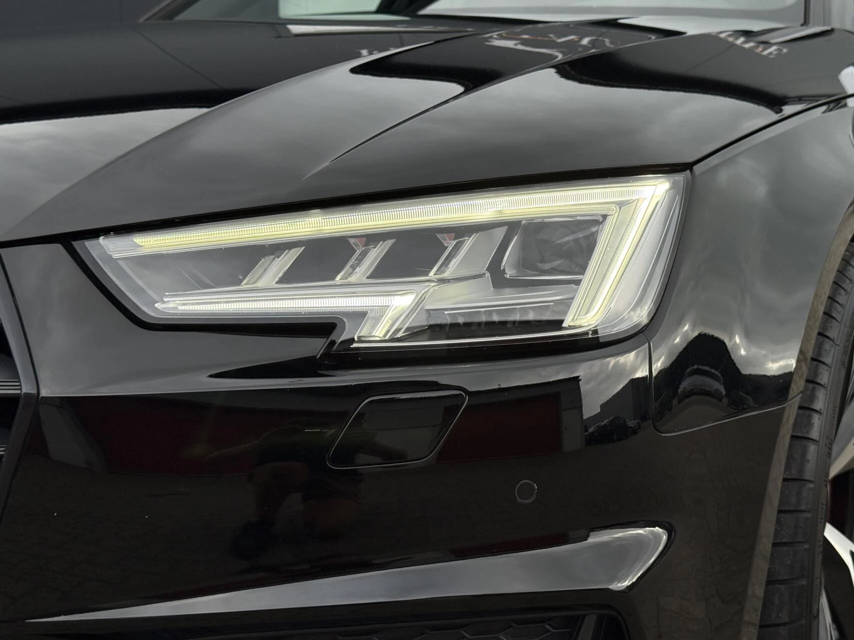 Hoofdafbeelding Audi S4