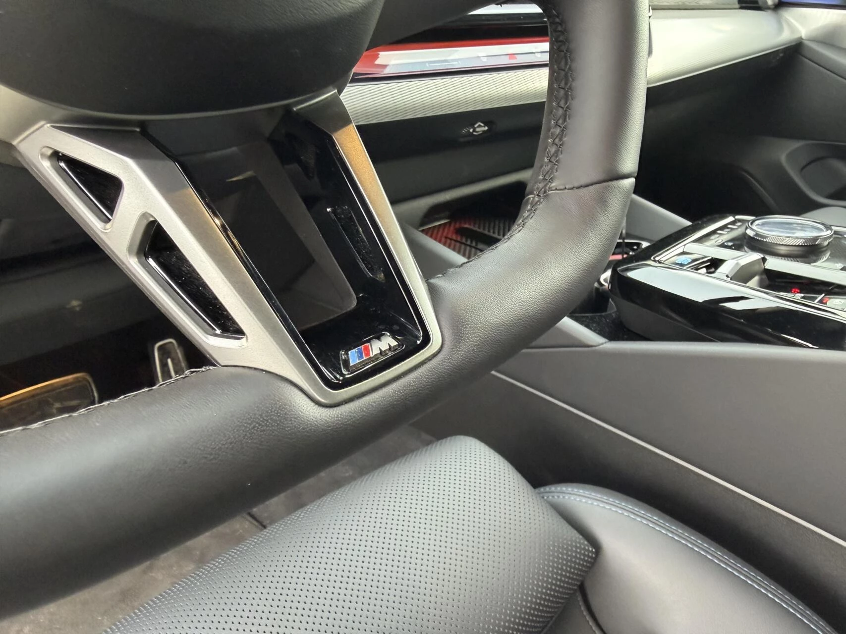 Hoofdafbeelding BMW i5