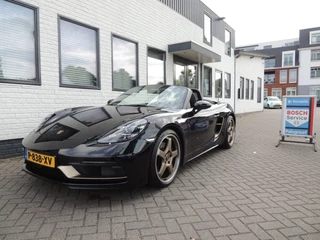 Hoofdafbeelding Porsche 718 Porsche 718 Boxster GTS 4.0 6 cil 25 th nr:179/1250 Edition Full Options