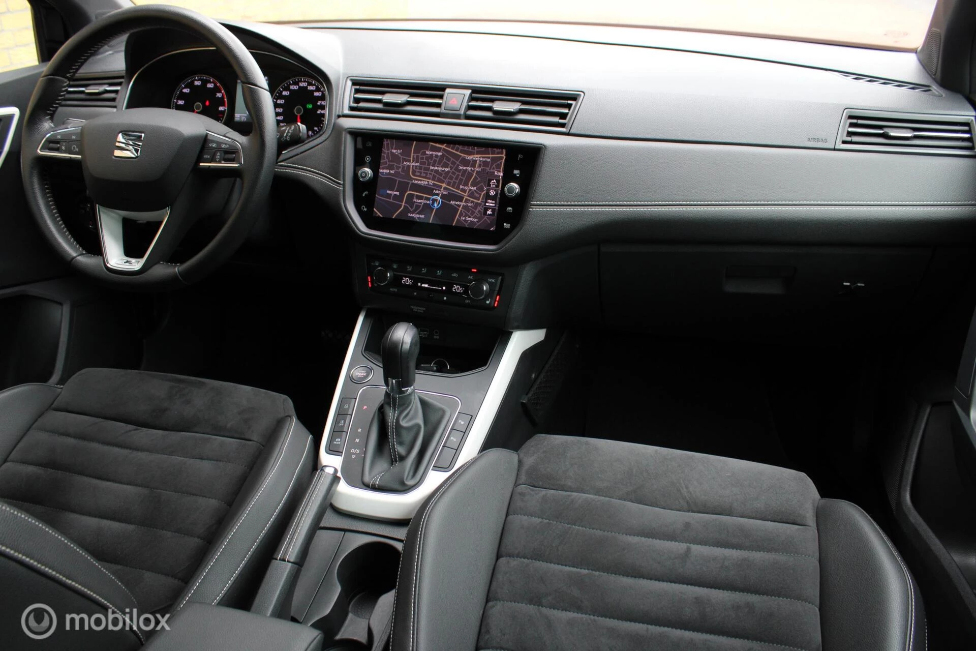 Hoofdafbeelding SEAT Arona