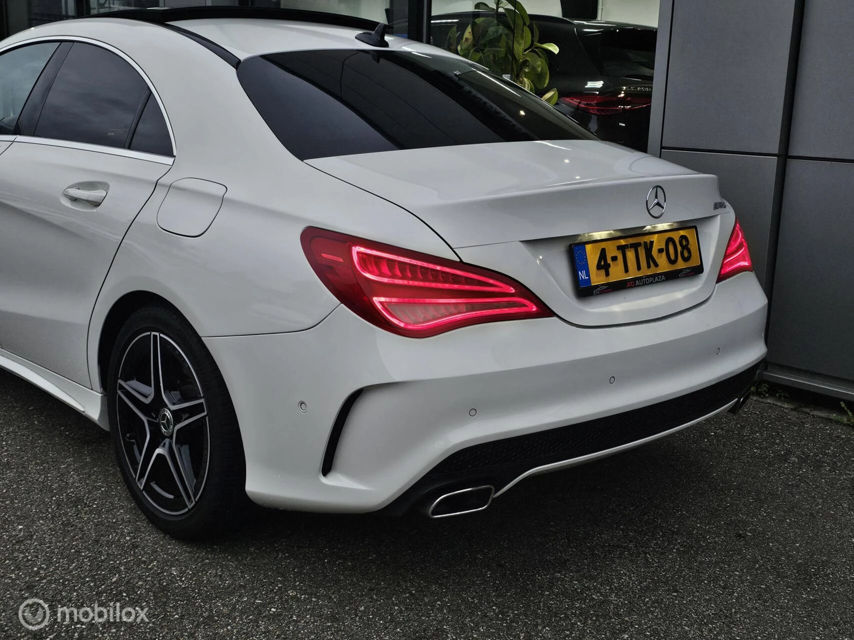 Hoofdafbeelding Mercedes-Benz CLA
