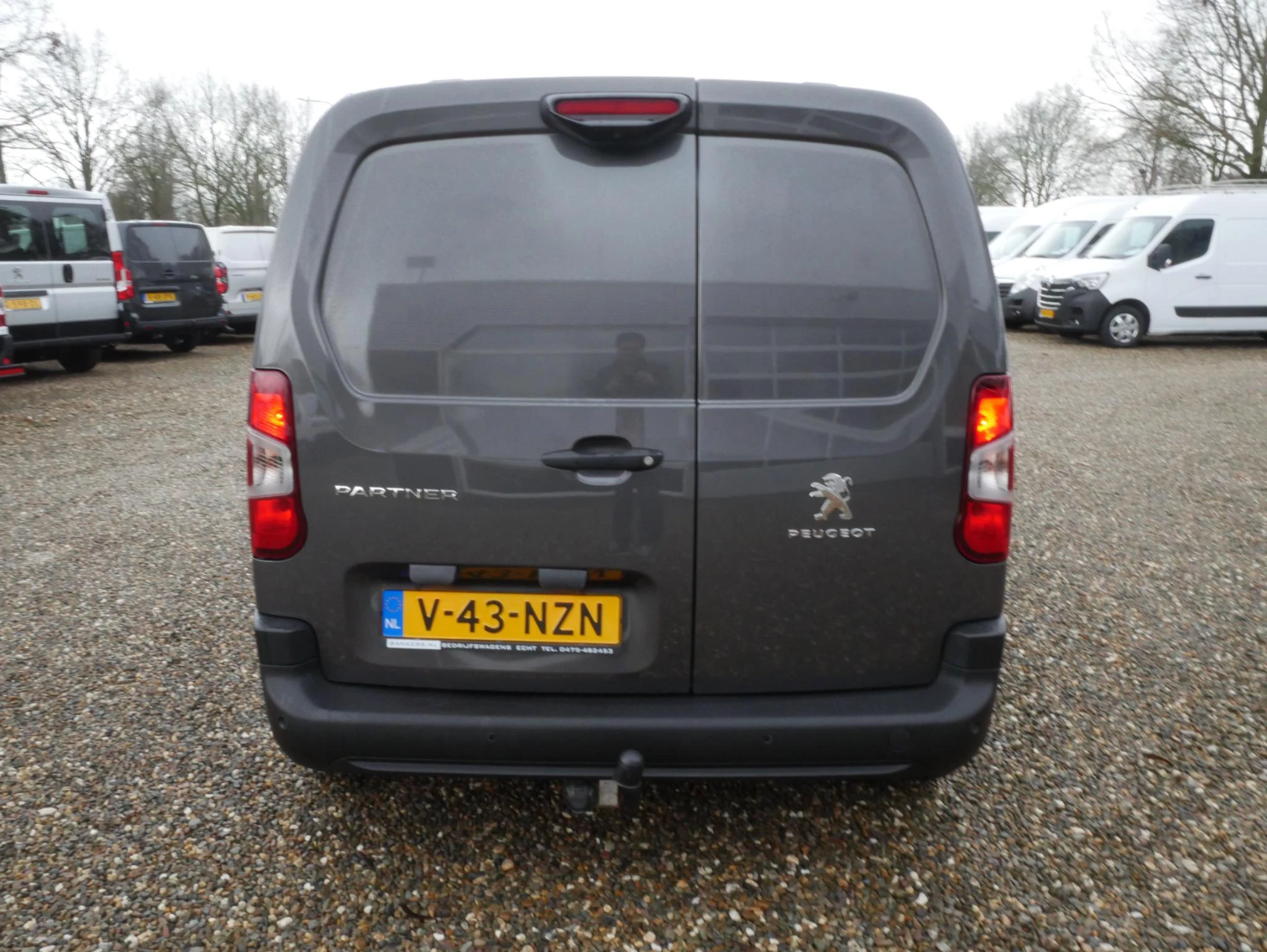 Hoofdafbeelding Peugeot Partner