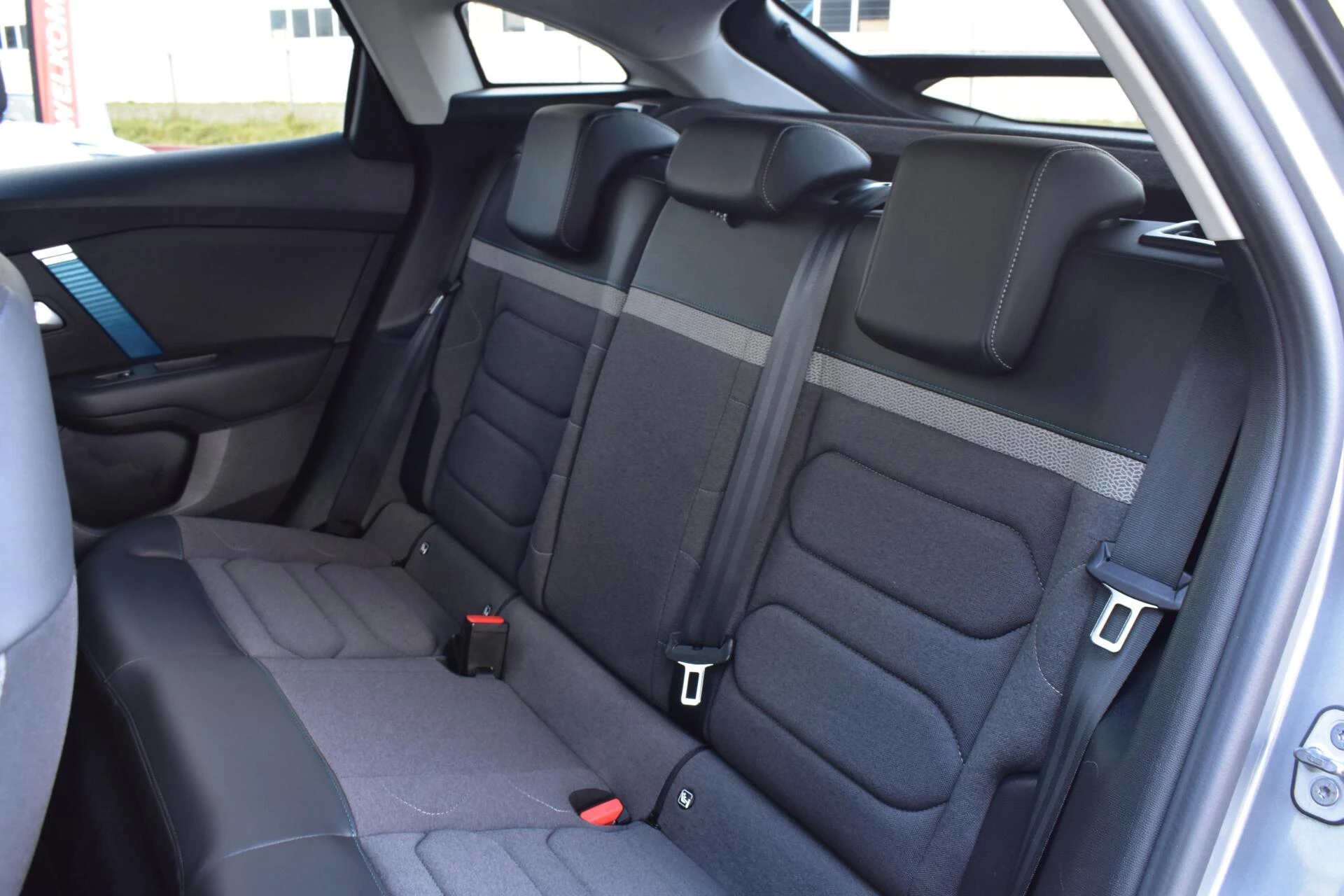 Hoofdafbeelding Citroën ë-C4