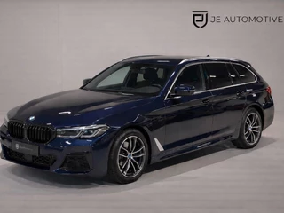 BMW 5-serie Touring 530e 292PK M Pakket, Laser Led, Pano, Camera, Alcantara, Ambiënte Light, Hud, PDC, Dealer Onderhoud