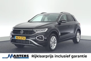 Hoofdafbeelding Volkswagen T-Roc Volkswagen T-Roc 1.5 TSI 150pk DSG Life Edition Camera Keyless Led App-Connect