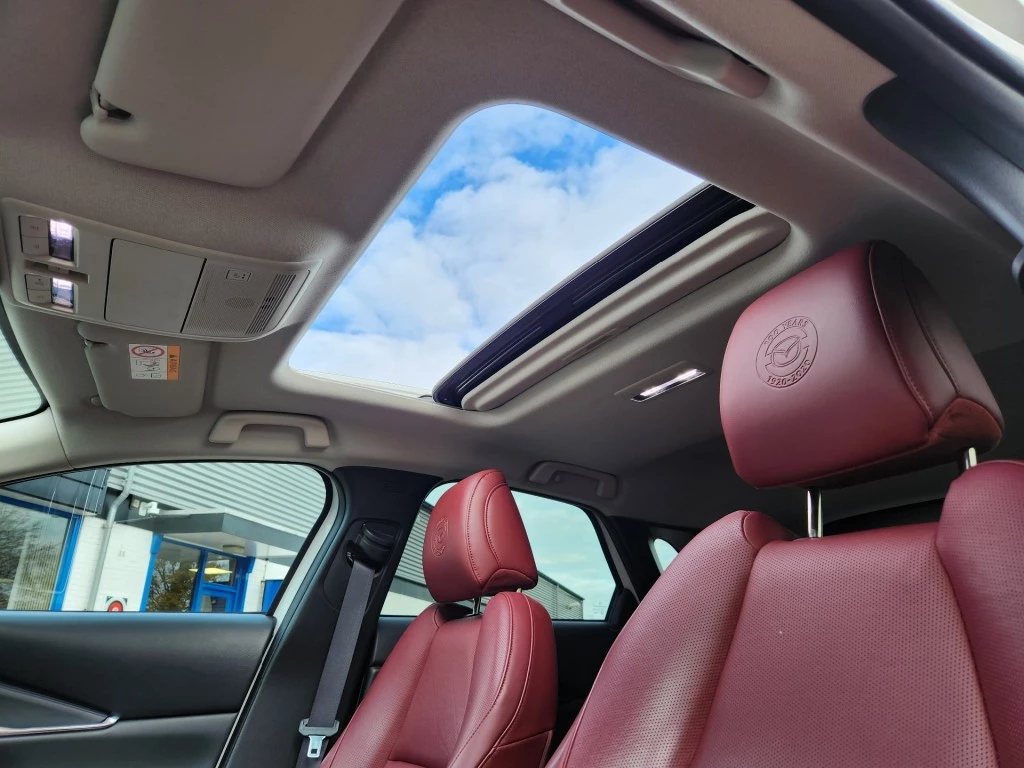 Hoofdafbeelding Mazda CX-30