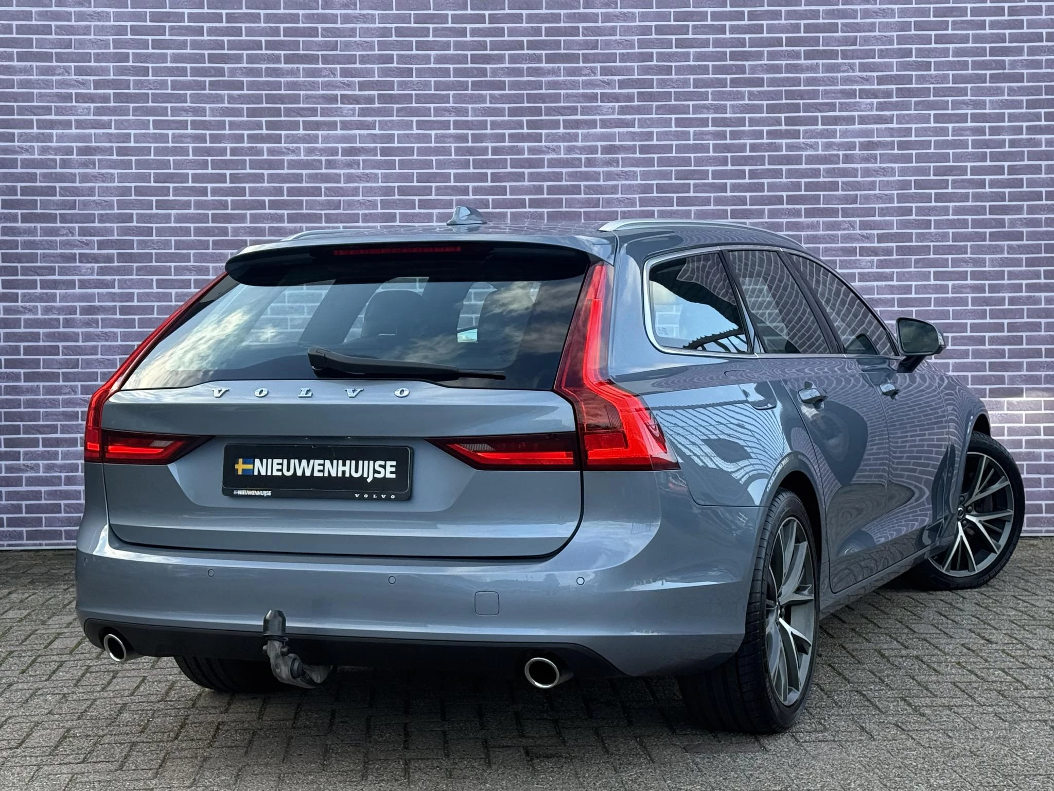 Hoofdafbeelding Volvo V90