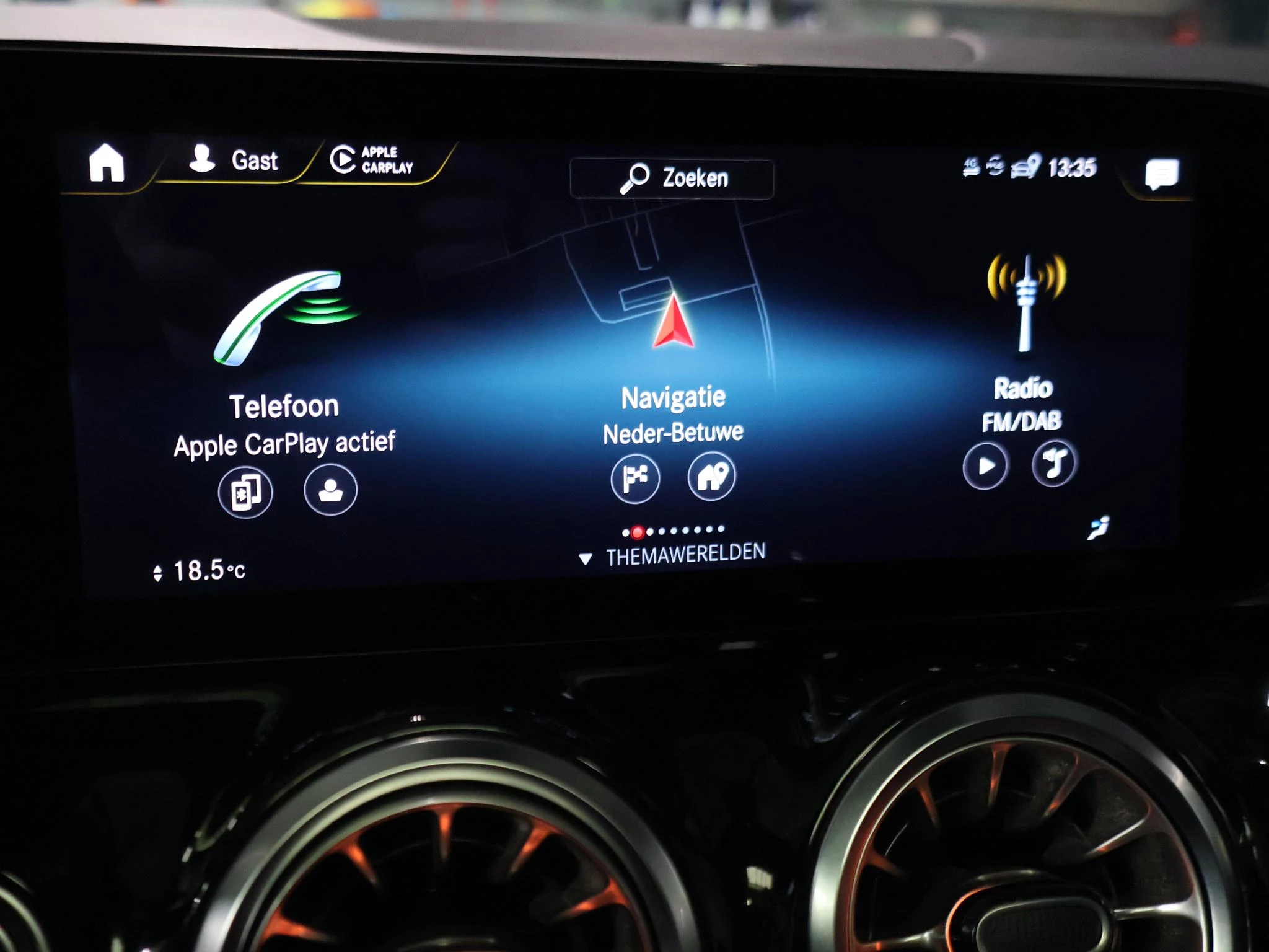 Hoofdafbeelding Mercedes-Benz EQA