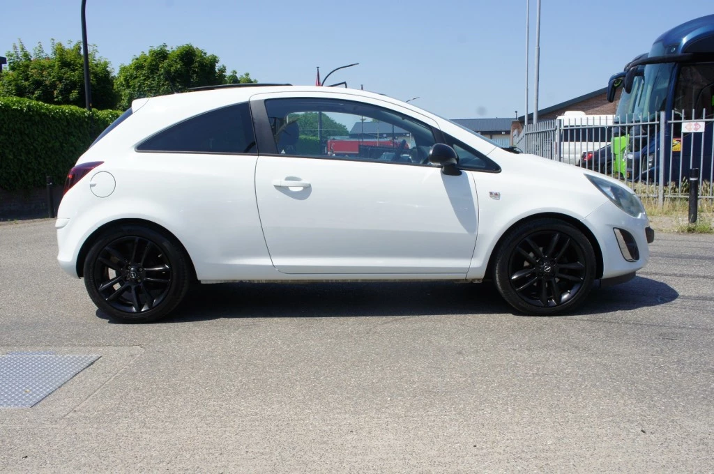 Hoofdafbeelding Opel Corsa