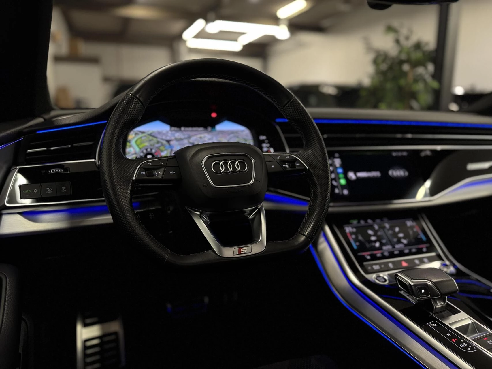 Hoofdafbeelding Audi Q8