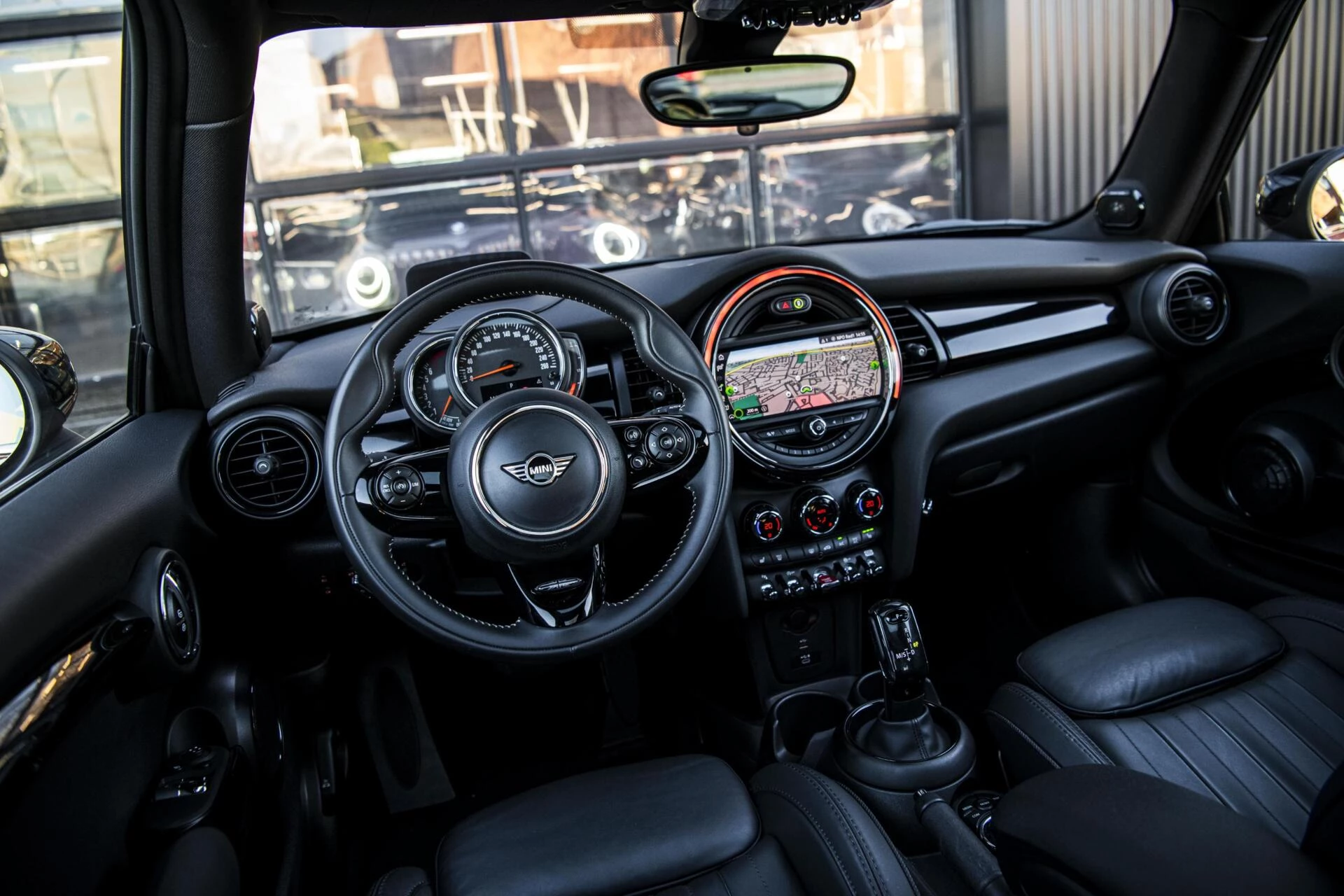 Hoofdafbeelding MINI Cooper