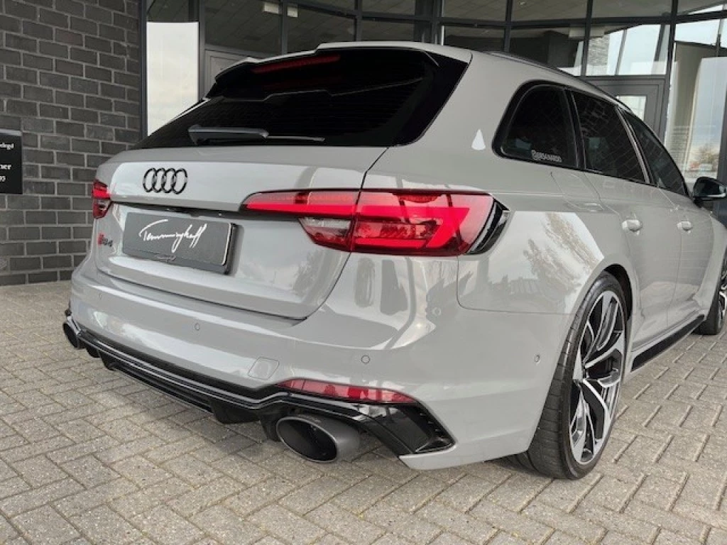 Hoofdafbeelding Audi RS4