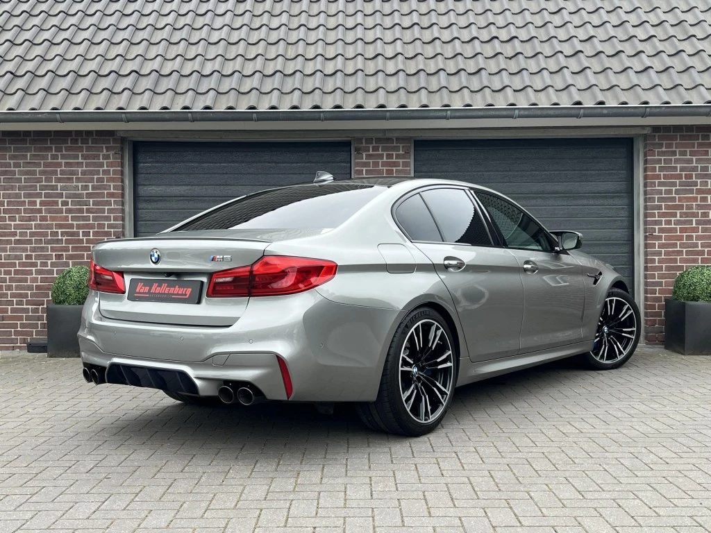 Hoofdafbeelding BMW M5
