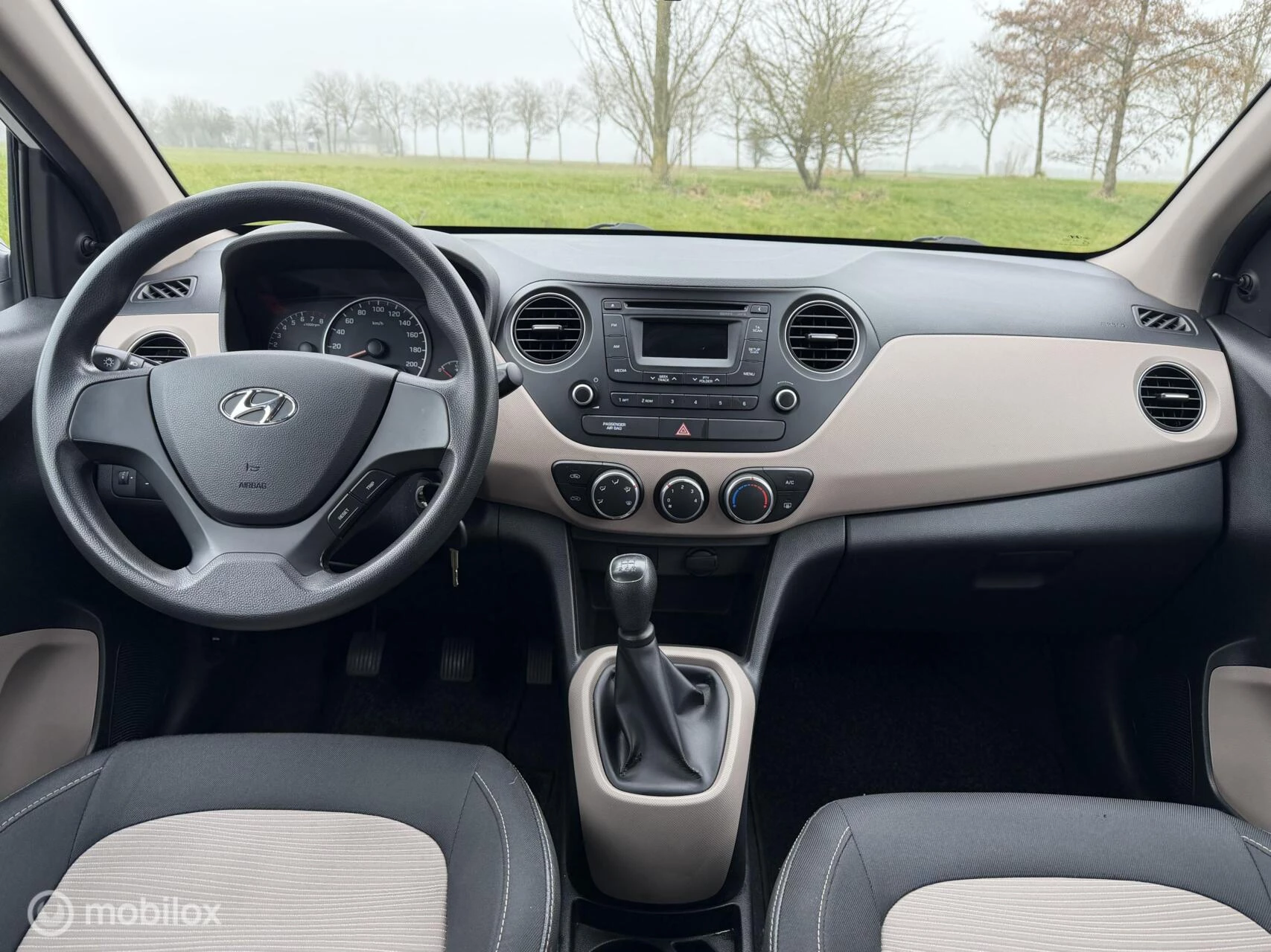 Hoofdafbeelding Hyundai i10