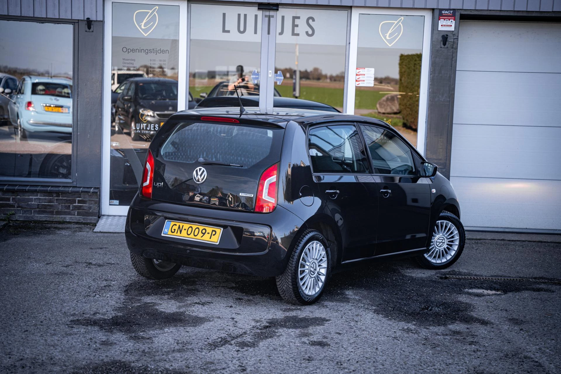 Hoofdafbeelding Volkswagen up!