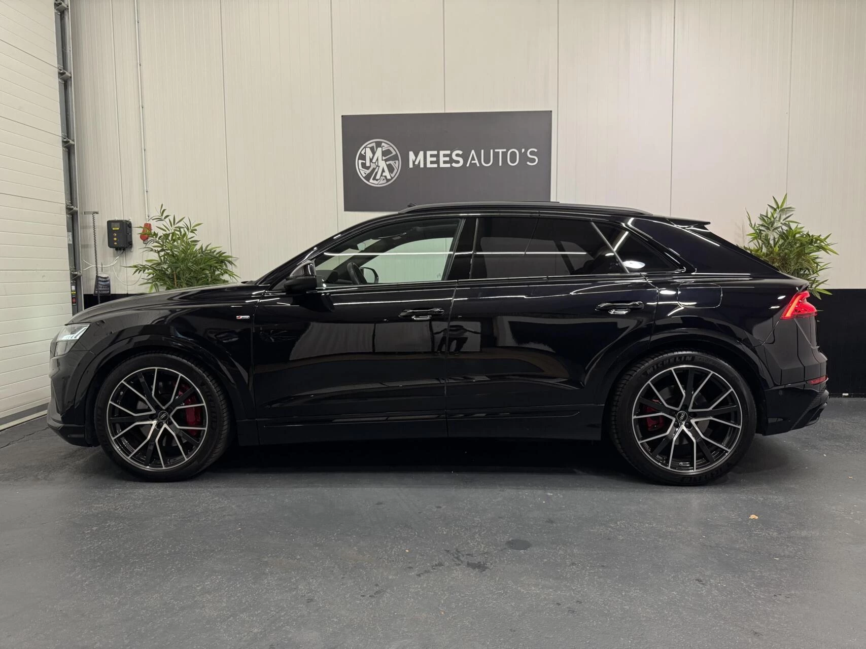 Hoofdafbeelding Audi Q8