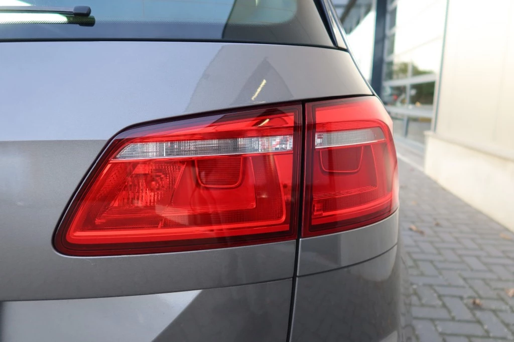 Hoofdafbeelding Volkswagen Golf Sportsvan