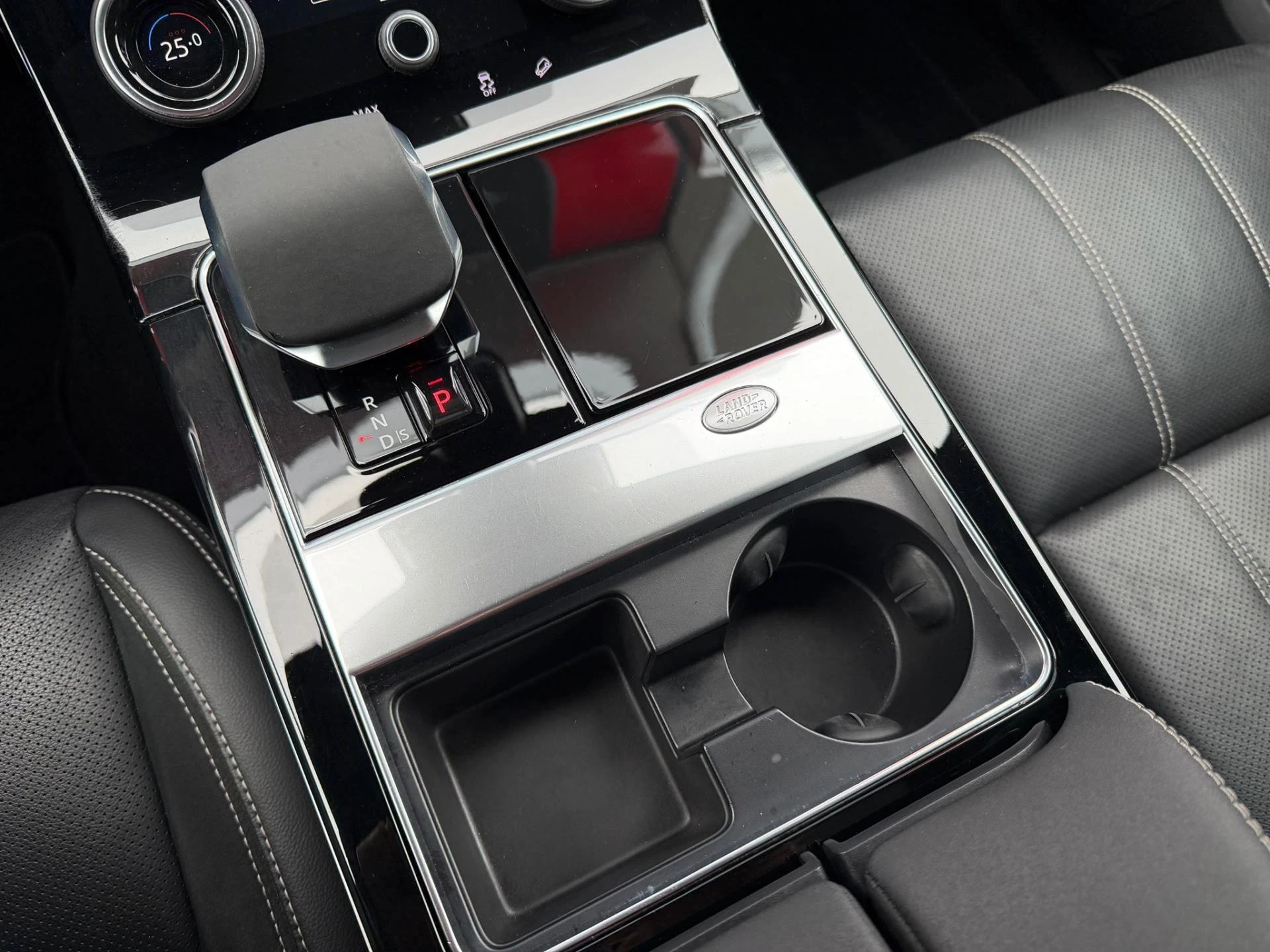 Hoofdafbeelding Land Rover Range Rover Velar