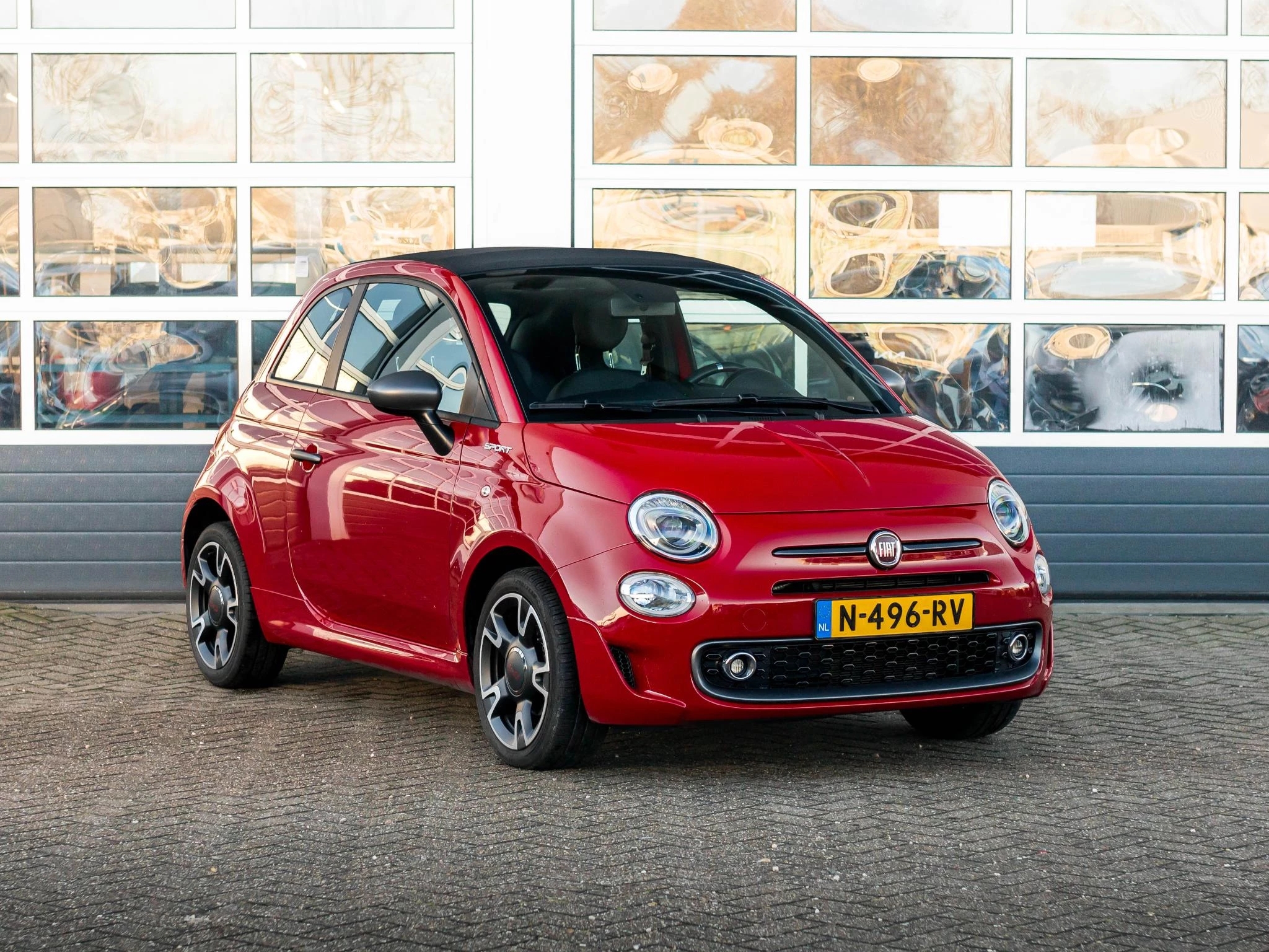 Hoofdafbeelding Fiat 500C