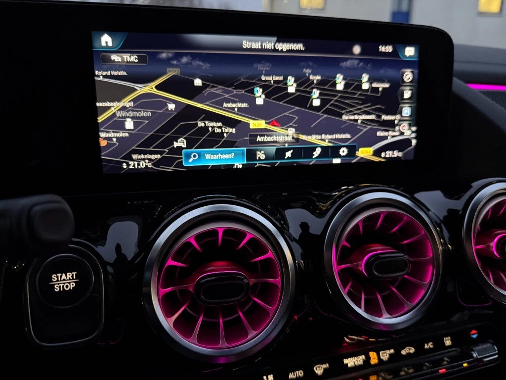 Hoofdafbeelding Mercedes-Benz EQA