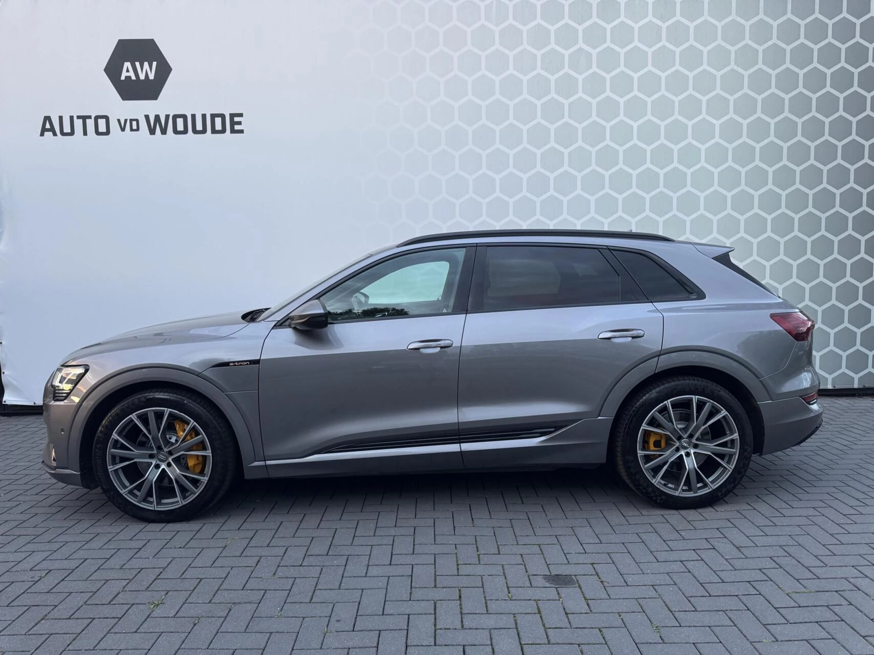 Hoofdafbeelding Audi e-tron
