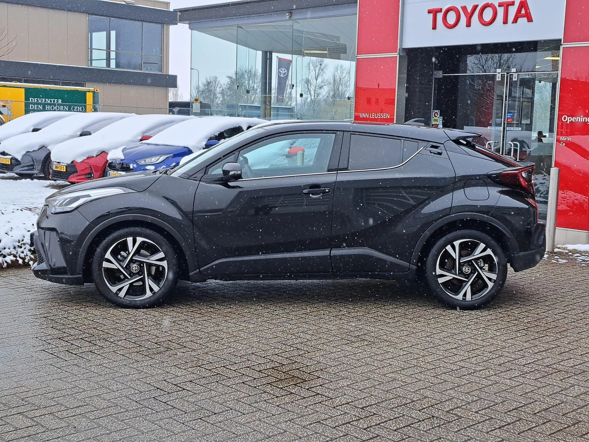 Hoofdafbeelding Toyota C-HR