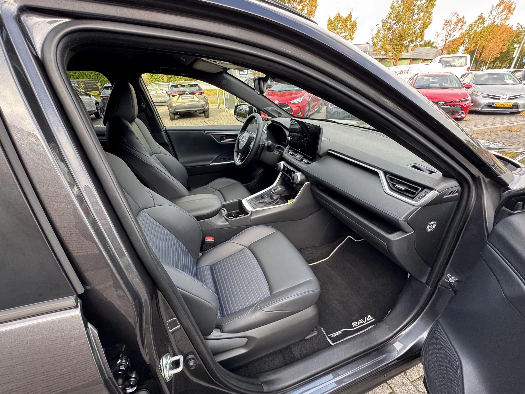 Hoofdafbeelding Toyota RAV4