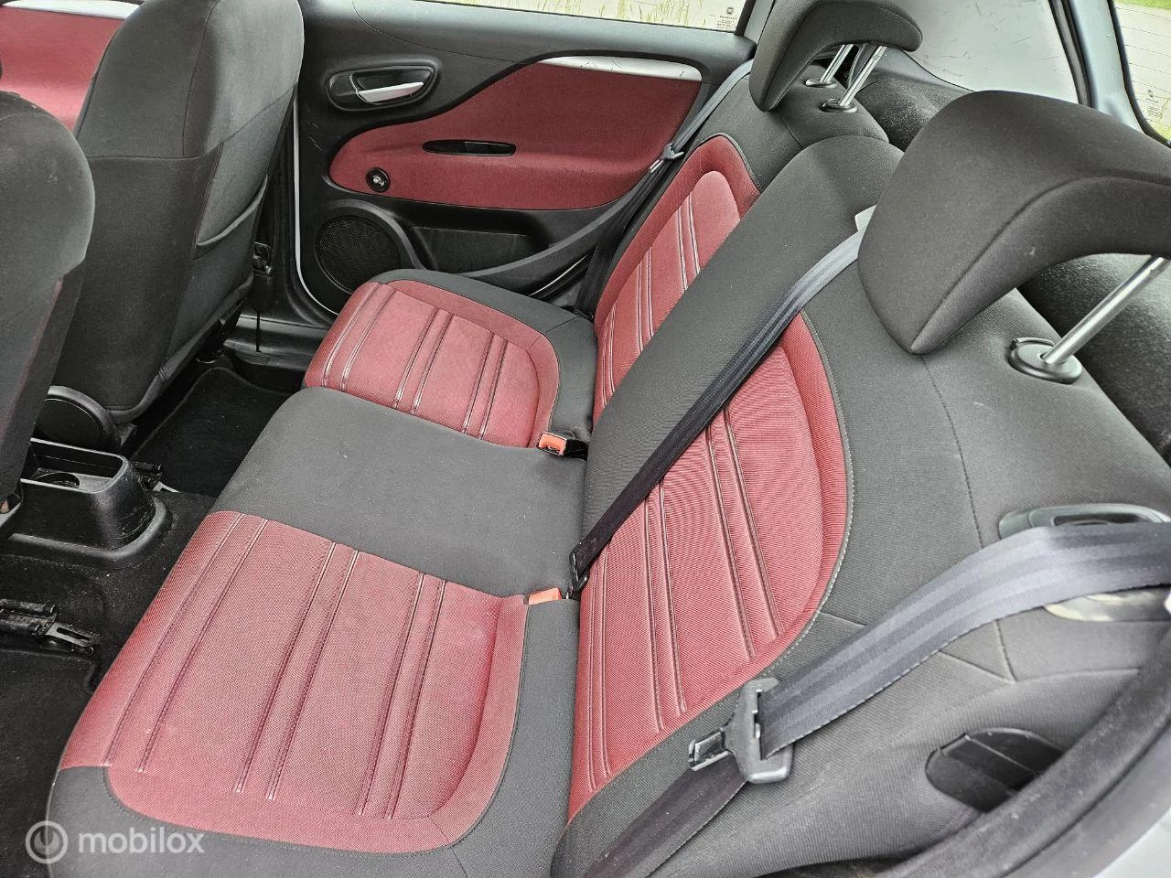 Hoofdafbeelding Fiat Punto