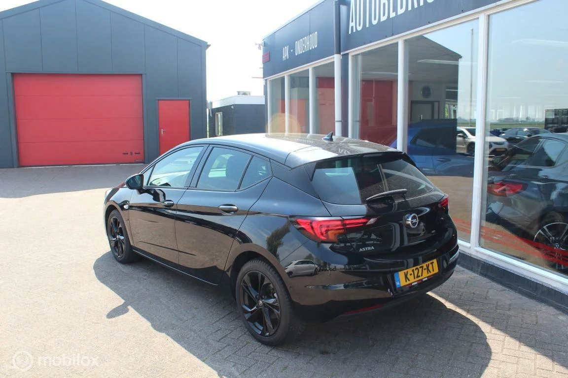 Hoofdafbeelding Opel Astra