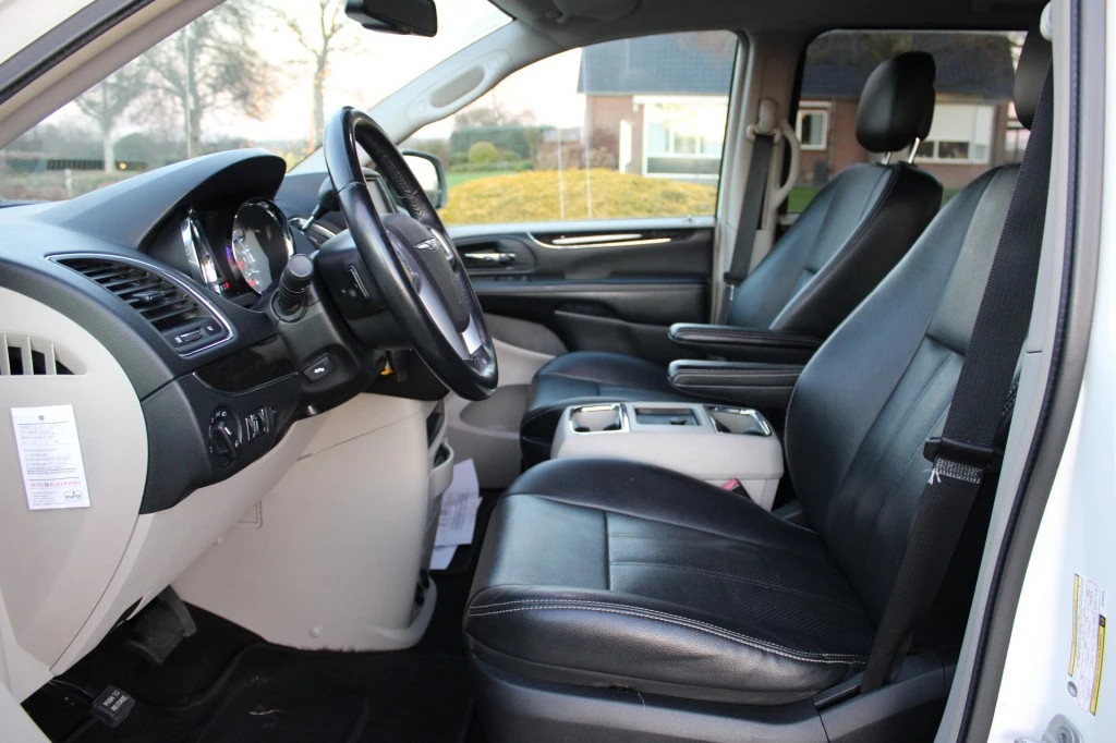 Hoofdafbeelding Chrysler Town Country