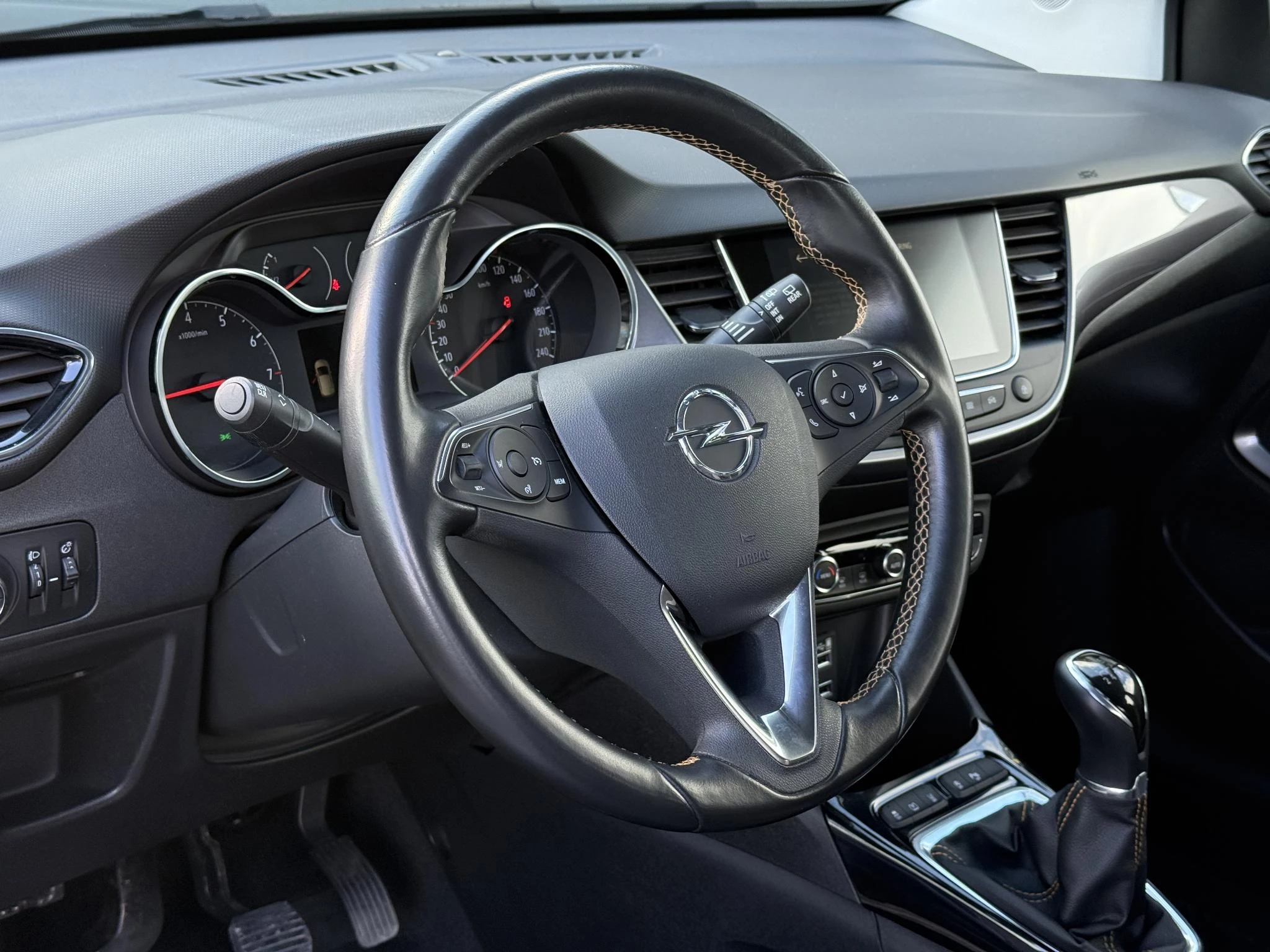 Hoofdafbeelding Opel Crossland X