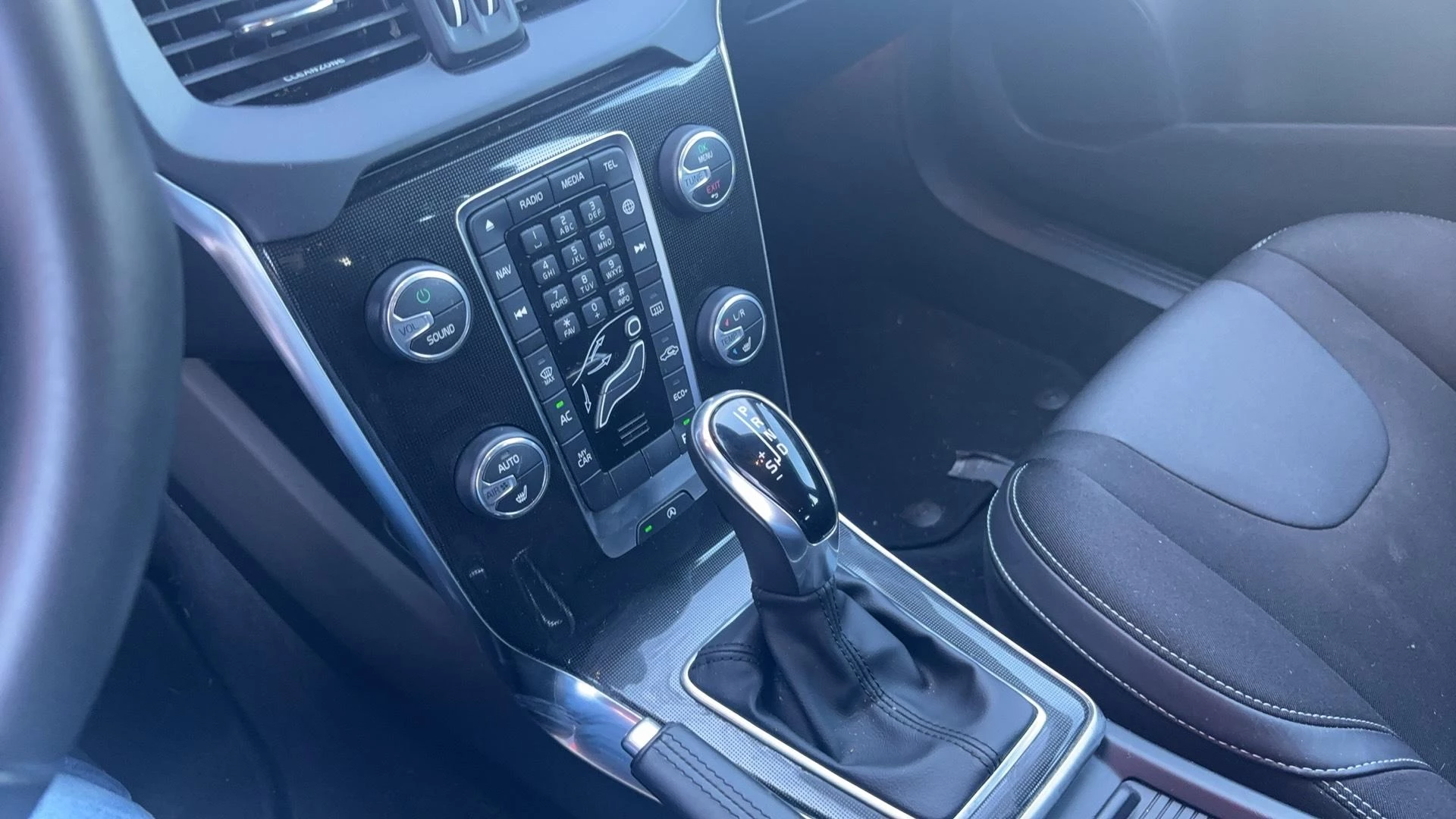 Hoofdafbeelding Volvo V40