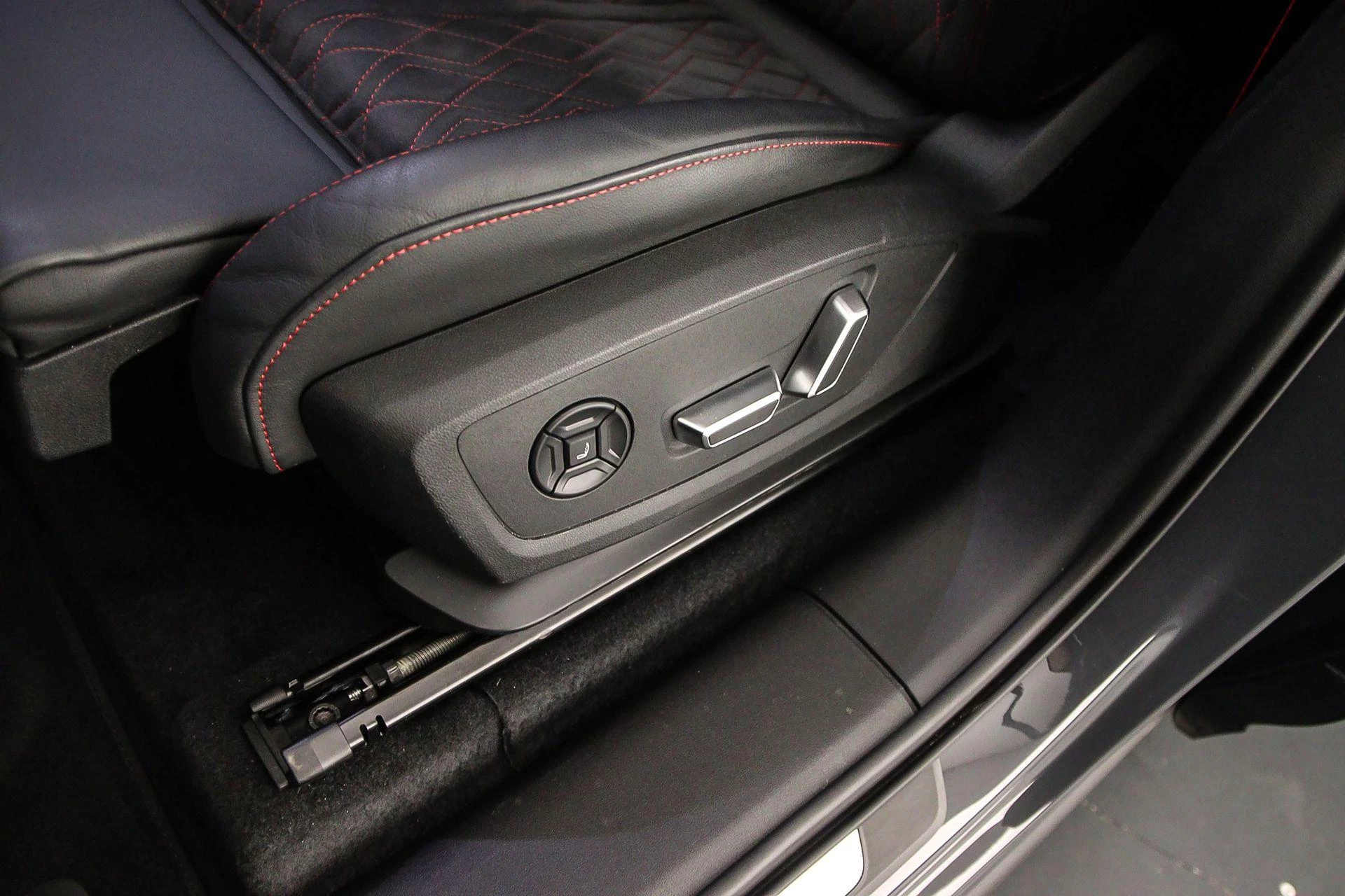 Hoofdafbeelding Audi Q6 e-tron