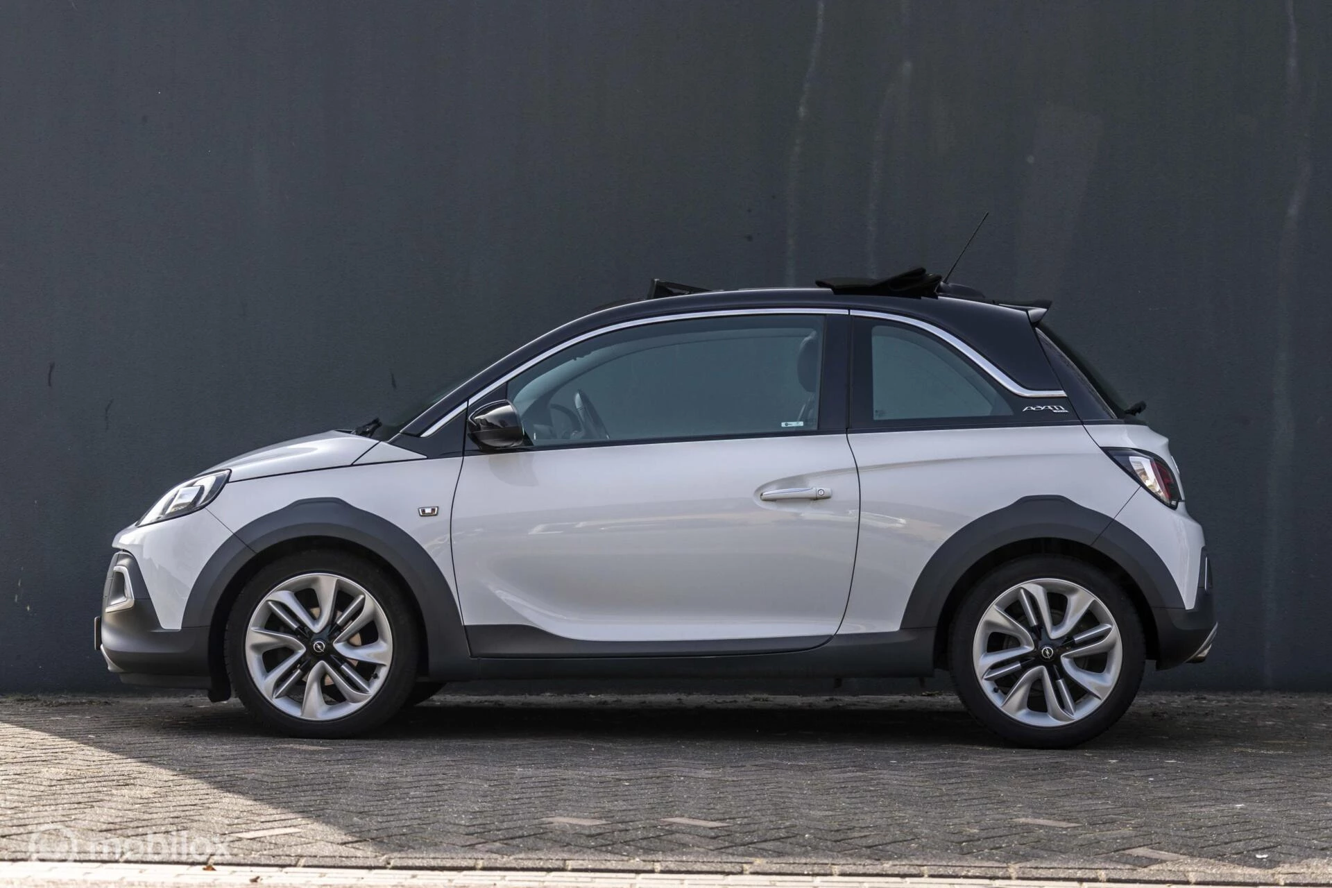 Hoofdafbeelding Opel ADAM