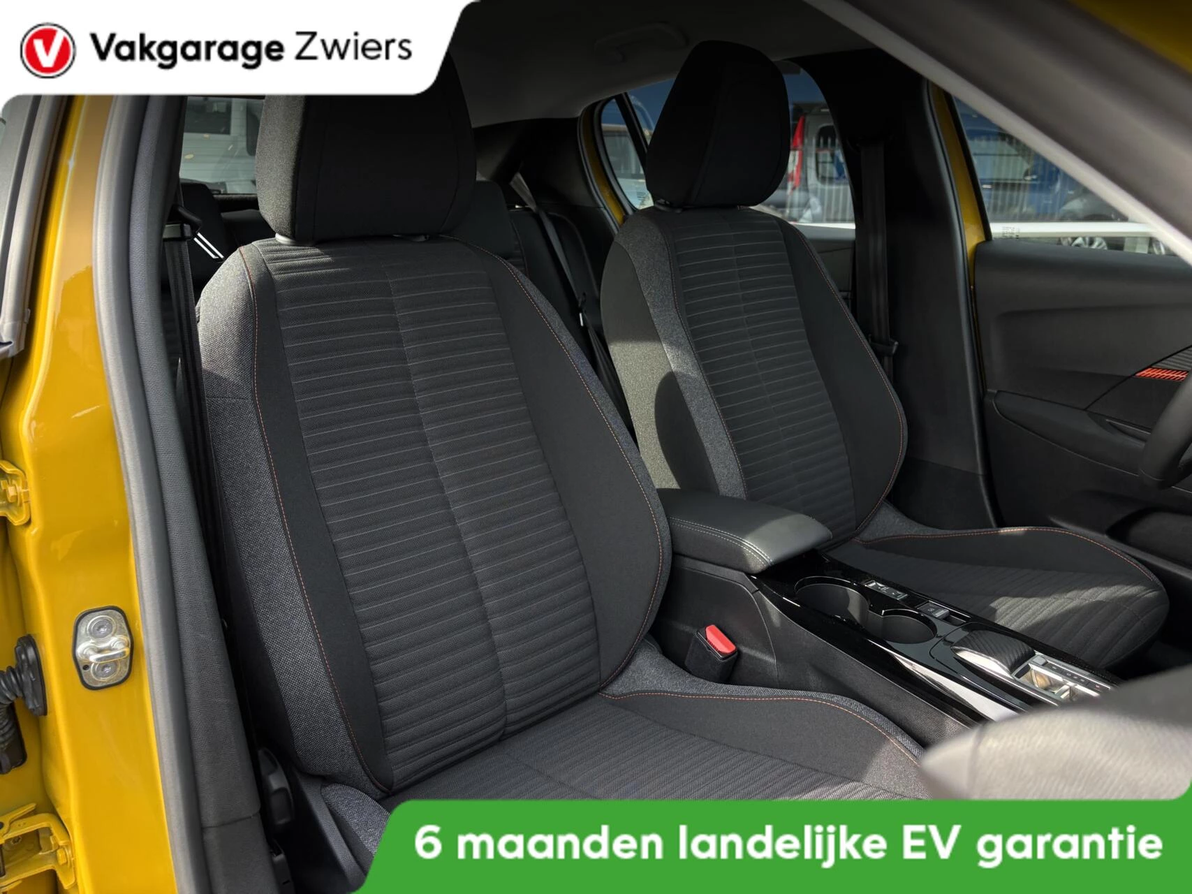 Hoofdafbeelding Peugeot e-208