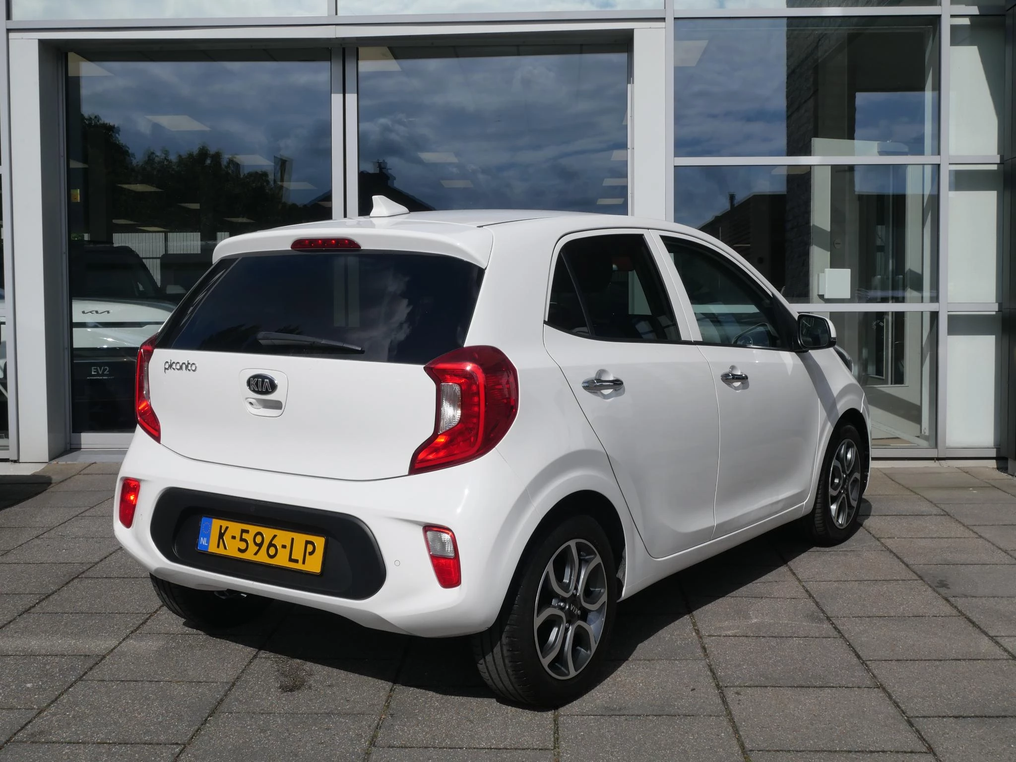 Hoofdafbeelding Kia Picanto
