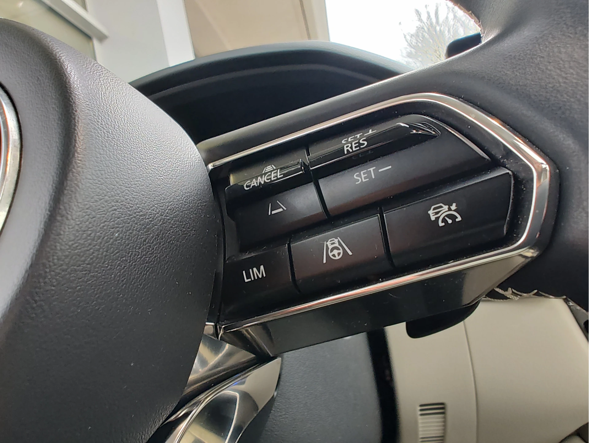 Hoofdafbeelding Mazda CX-60