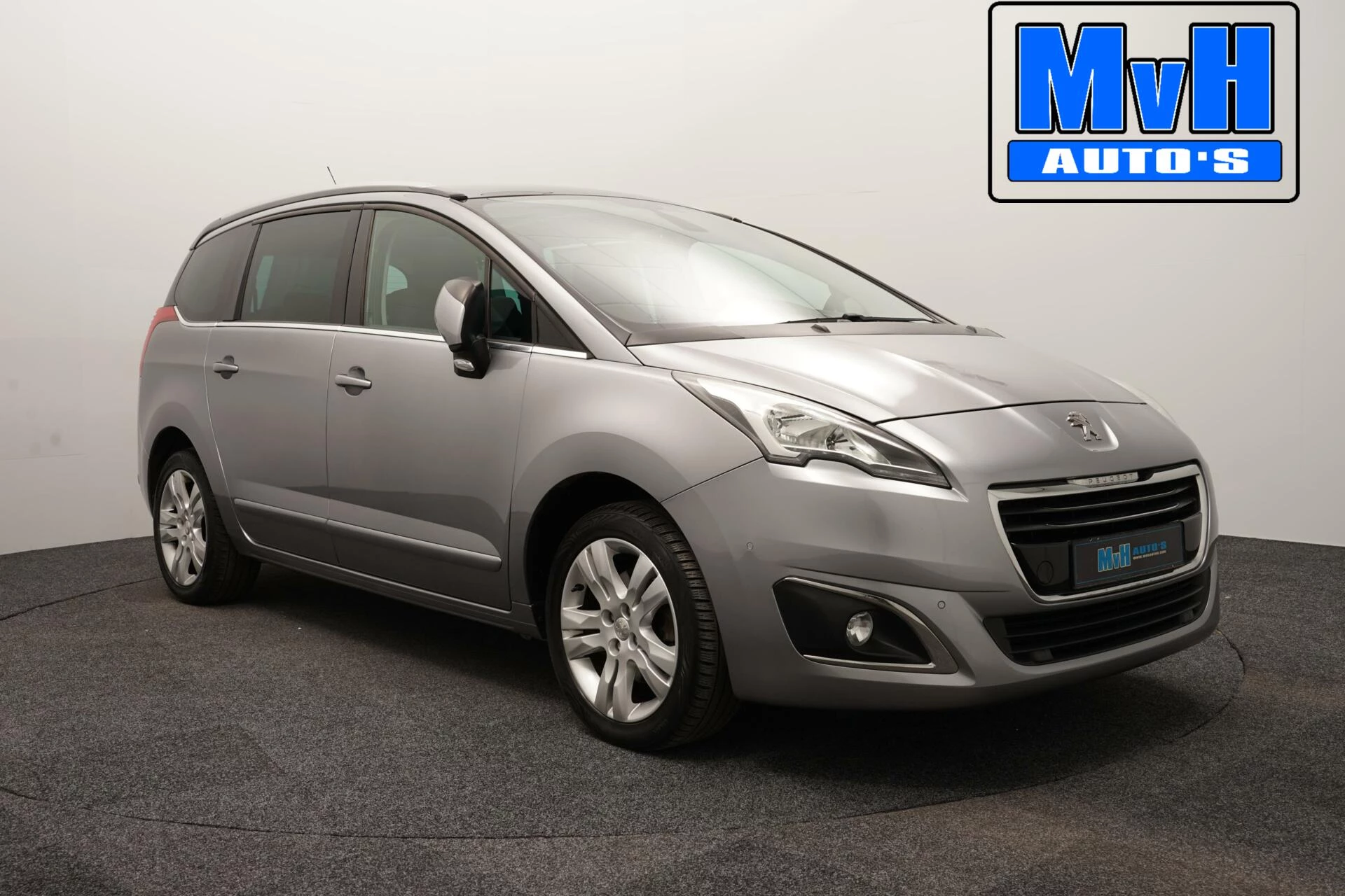 Hoofdafbeelding Peugeot 5008