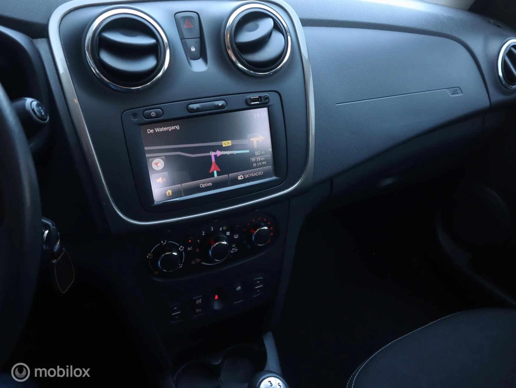 Hoofdafbeelding Dacia Logan