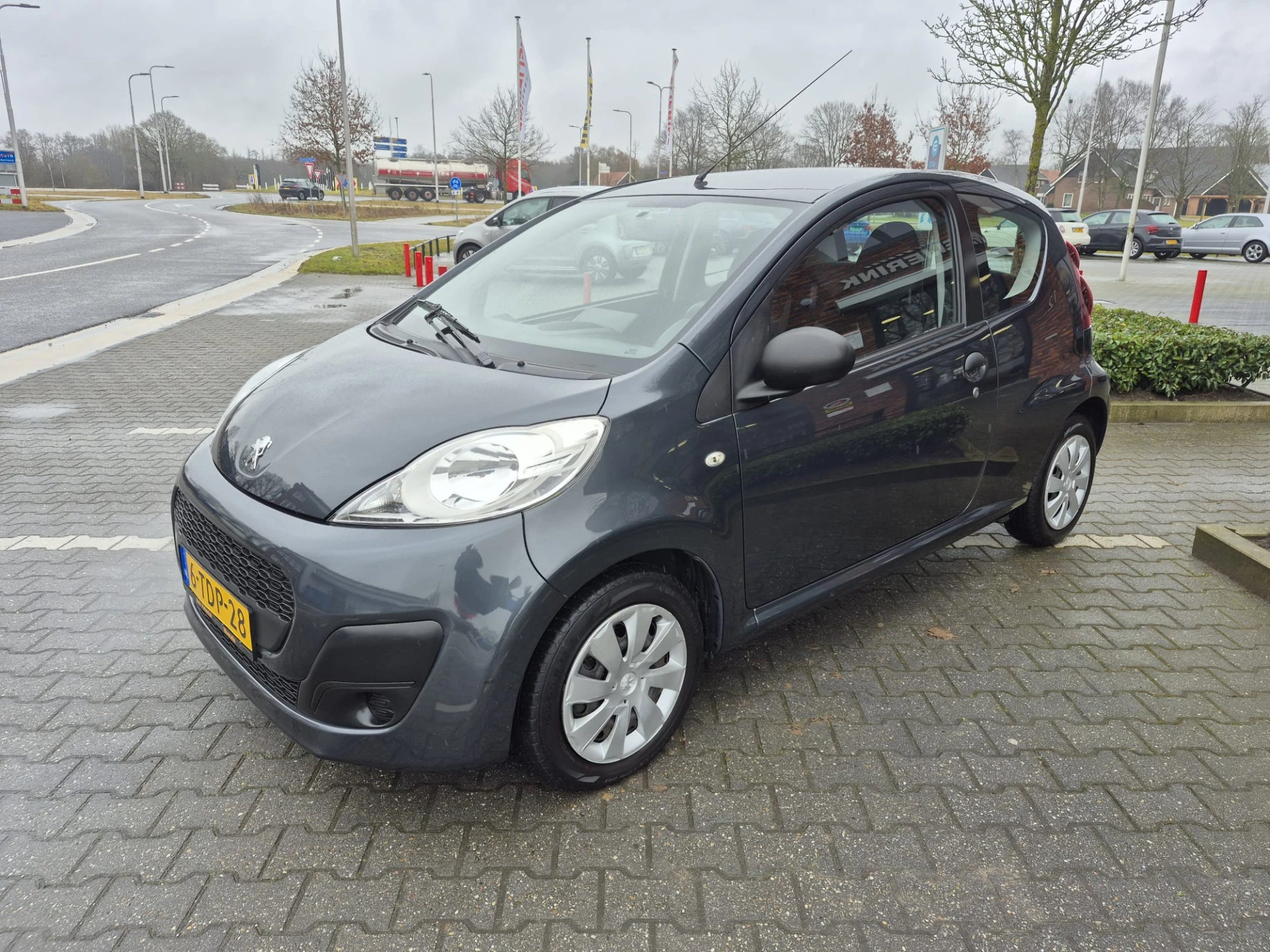 Hoofdafbeelding Peugeot 107