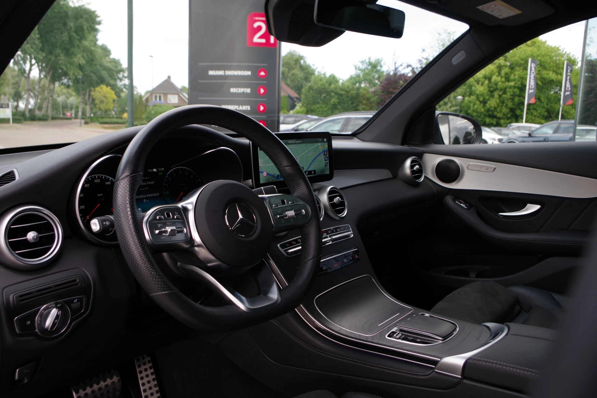 Hoofdafbeelding Mercedes-Benz GLC
