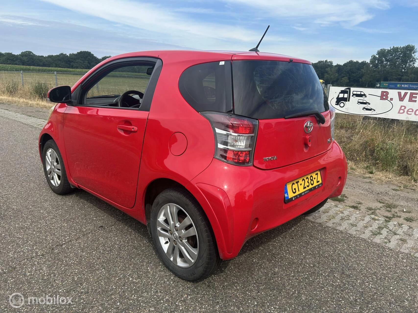 Hoofdafbeelding Toyota iQ